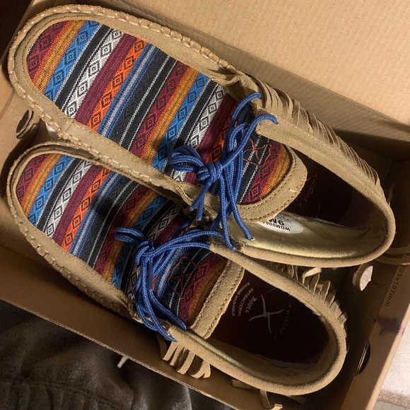 Twisted X Shoes - Twisted X fringe Mocs